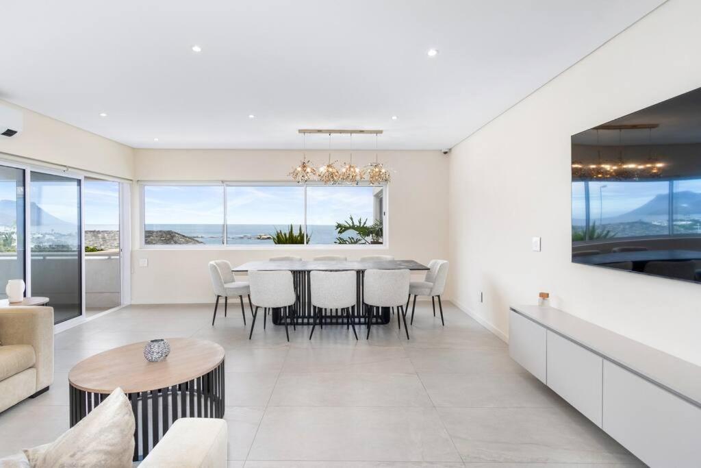 Stunning Clifton 2-bed With Sea Views And Amazing Sunsets *