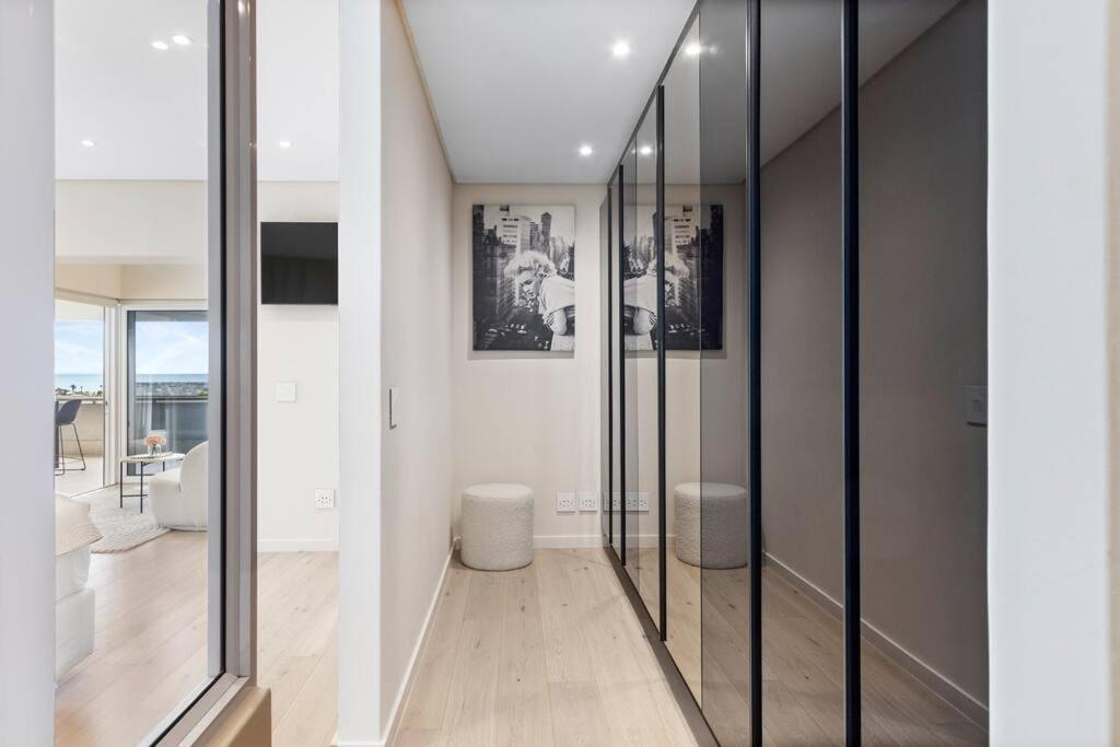 Apartment Stunning Clifton 2-bed With Sea Views And Amazing Sunsets Cape Town